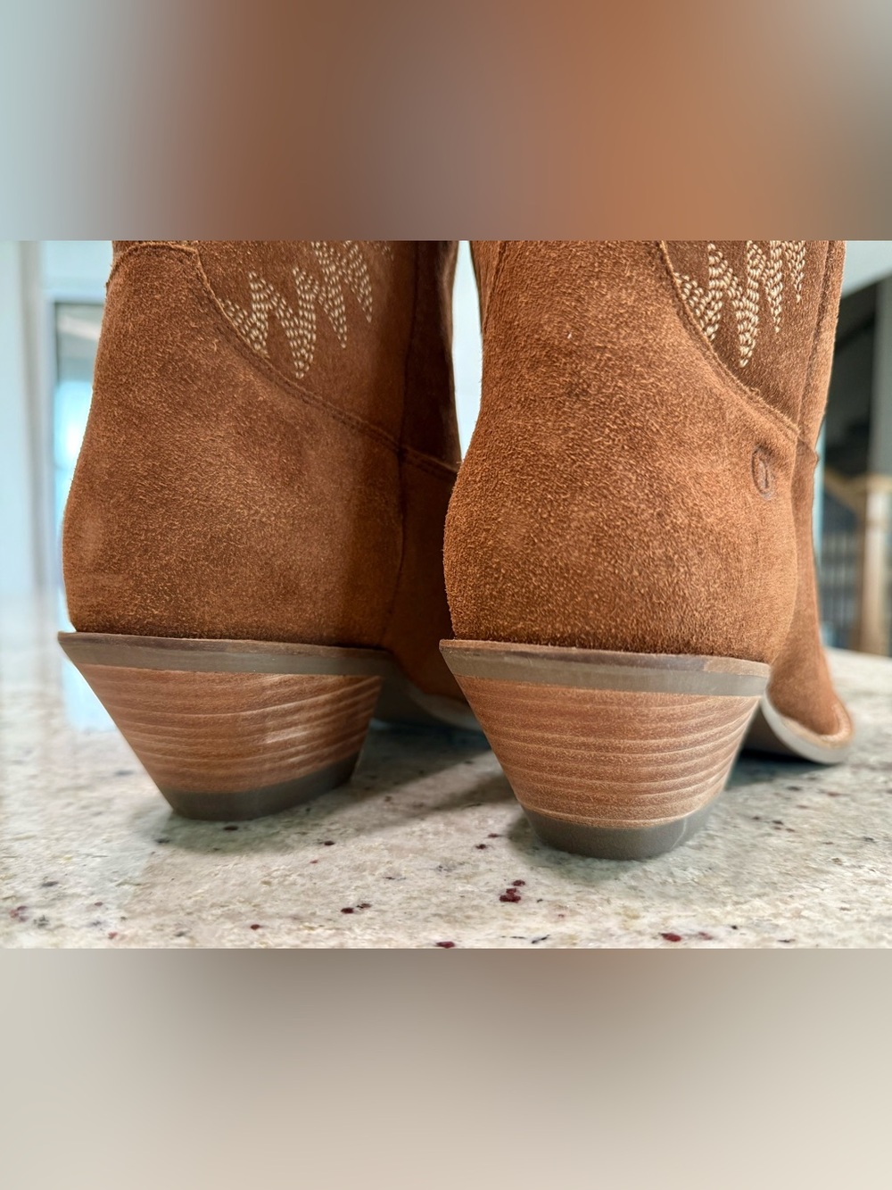 STUNNING Dingo Suede Cowboy Boots "NWT" - Picture 10 of 14
